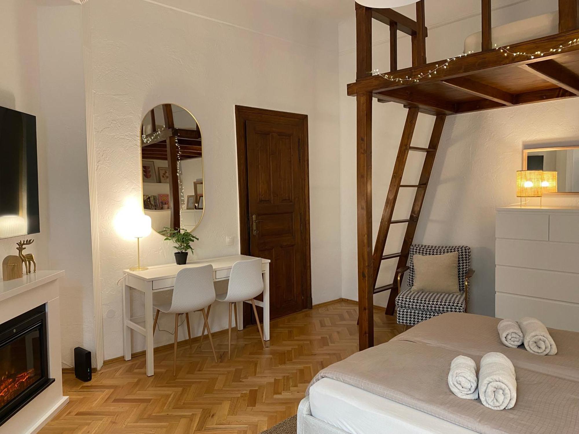 Romantic Centre Flat - Alexandra * בודפשט